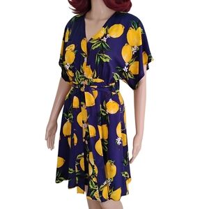 Davi & Dani Button Up Lemon Dress Size Small NWT